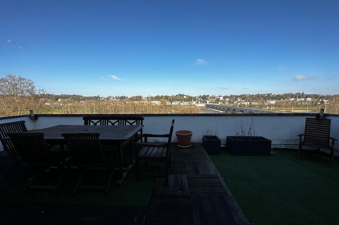Beautiful Apartment With Terrace - Loire View 투르 외부 사진
